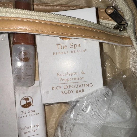 The SPA Pebble Beach SET Shampoo Conditioner Soap Body Wash Bath Set Toiletry